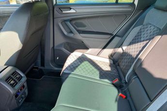 Volkswagen Tiguan 1.5 TSI 150 R-Line Edition 5dr DSG