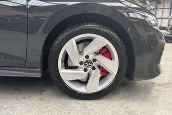 Volkswagen Golf 1.5 TSI 272 GTE eHybrid 5dr DSG
