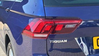 Volkswagen Tiguan 2.0 TDi 150 4Motion R-Line Tech 5dr DSG