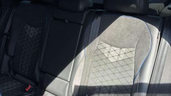Volkswagen Tiguan 1.5 TSI 272 eHybrid R-Line 5dr DSG