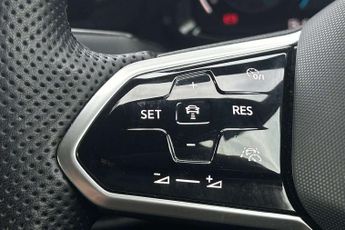 Volkswagen Golf 2.0 TDI 200 GTD 5dr DSG