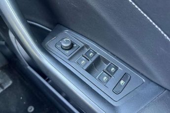 Volkswagen T-Roc 1.5 TSI R-Line 5dr DSG