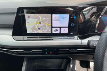 Volkswagen Golf 1.0 eTSI Life 5dr DSG