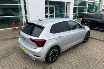 Volkswagen Polo 1.0 TSI 115 R-Line 5dr DSG