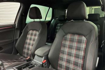 Volkswagen Golf 2.0 TSI GTI 5dr DSG