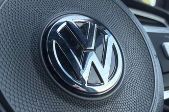 Volkswagen Golf 2.0 TSI GTI 5dr DSG