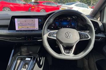 Volkswagen Golf 1.5 eTSI 150 R-Line 5dr DSG