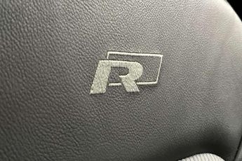Volkswagen Passat 2.0 TDI R-Line 5dr DSG [Panoramic Roof] [7 Speed]
