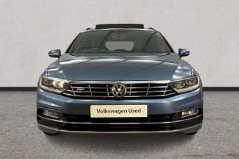 Volkswagen Passat 2.0 TDI R-Line 5dr DSG [Panoramic Roof] [7 Speed]
