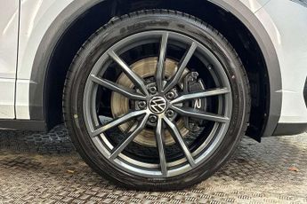 Volkswagen T-Roc 2.0 TSI 4MOTION R 5dr DSG