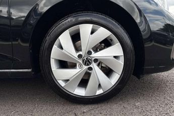 Volkswagen Golf 1.5 eTSI 150 Style 5dr DSG