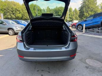 Skoda Superb 2.0 TDI CR SE L 5dr DSG