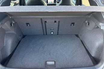 Volkswagen Golf 1.5 eTSI 150 R-Line 5dr DSG