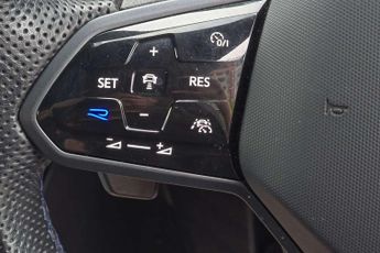 Volkswagen Golf 2.0 TSI 333 R 20 Years 4Motion 5dr DSG
