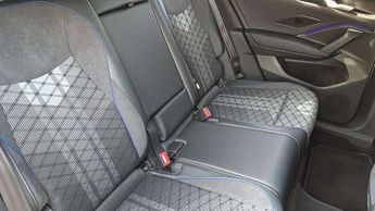 Volkswagen Tiguan 1.5 TSI 272 eHybrid R-Line 5dr DSG