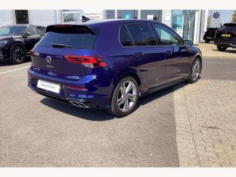 Volkswagen Golf 1.5 eTSI 150 R-Line 5dr DSG