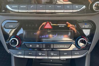 Hyundai IONIQ 1.6 GDi Hybrid Premium SE 5dr DCT