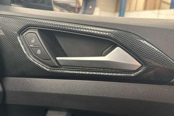 Volkswagen T-Cross 1.0 TSI 115 Life 5dr DSG