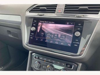 Volkswagen Tiguan 2.0 TDi 150 R-Line 5dr DSG