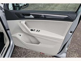 Volkswagen Tiguan 1.5 TSI 150 Elegance 5dr DSG