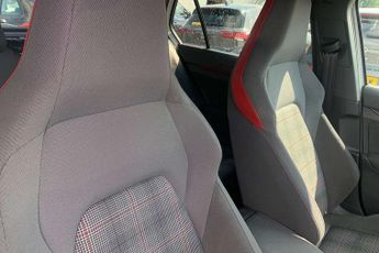 Volkswagen Golf 2.0 TSI GTI 5dr DSG