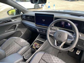 Volkswagen Tiguan 1.5 TSI eHybrid R-Line 5dr DSG