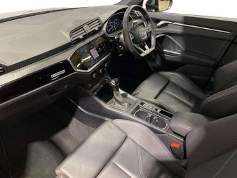 Audi Q3 35 TFSI Black Edition 5dr S Tronic [20" Alloy]