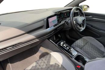 Volkswagen Golf 1.5 eTSI 150 Black Edition 5dr DSG