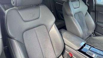 Audi A6 40 TDI Quattro Black Ed 4dr S Tronic [Tech Pro]