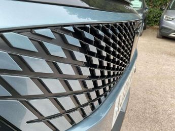 Peugeot 3008 1.6 Plug-in Hybrid 195 GT 5dr Auto
