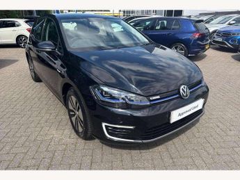 Volkswagen Golf 99kW e-Golf 35kWh 5dr Auto