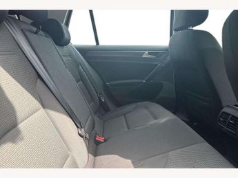 Volkswagen Golf 99kW e-Golf 35kWh 5dr Auto