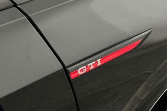 Volkswagen Golf 2.0 TSI GTI 5dr DSG