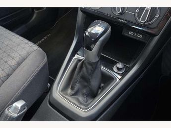 Volkswagen T-Cross 1.0 TSI 110 SE 5dr DSG