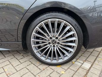 Mercedes-Benz C-Class C200 AMG Line Premium 4dr 9G-Tronic