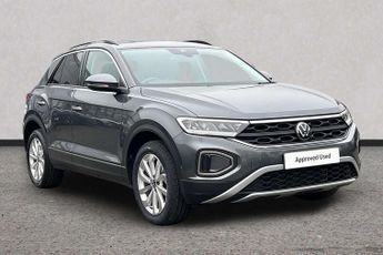 Volkswagen T-Roc 1.5 TSI Match 5dr