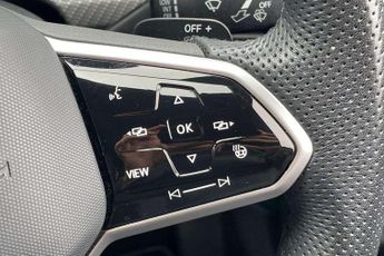 Volkswagen Golf 1.5 eTSI 150 R-Line 5dr DSG