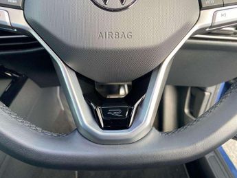 Volkswagen Golf 1.5 eTSI 150 R-Line 5dr DSG