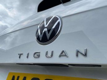 Volkswagen Tiguan 1.5 TSI 150 R-Line Edition 5dr DSG