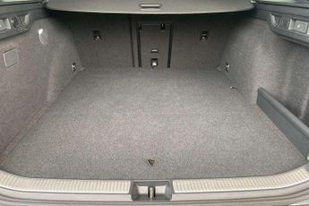 Volkswagen Passat 1.5 TSI eHybrid R-Line 5dr DSG