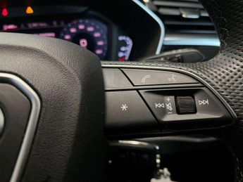 Audi Q3 35 TFSI Black Edition 5dr S Tronic