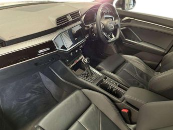 Audi Q3 35 TFSI Black Edition 5dr S Tronic