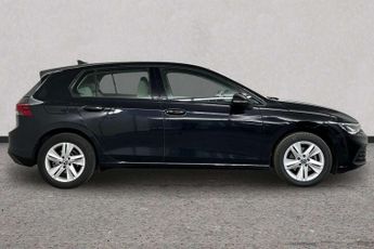 Volkswagen Golf 2.0 TDI Life 5dr DSG