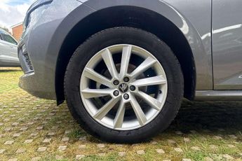 Skoda Kamiq 1.0 TSI SE Edition 5dr DSG