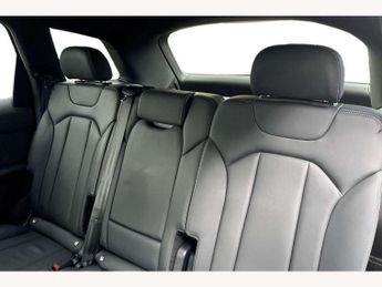 Audi Q7 55 TFSI e Quattro Black Edition 5dr Tiptronic