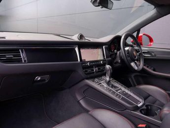 Porsche Macan GTS 5dr PDK