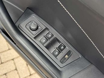 Volkswagen T-Roc 2.0 TDI 150 EVO R-Line 5dr DSG
