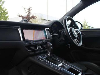 Porsche Macan 5dr PDK