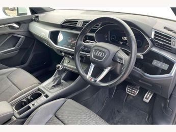 Audi Q3 35 TFSI S Line 5dr S Tronic