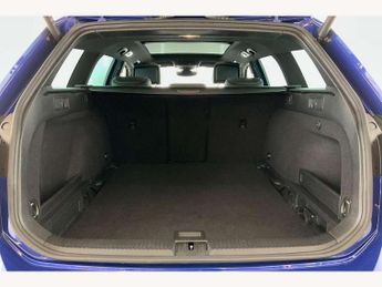 Volkswagen Passat 2.0 TDI EVO SCR R-Line 5dr DSG